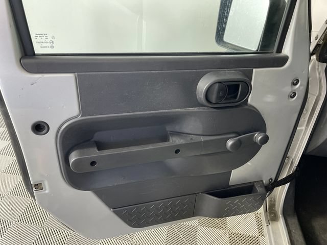 Used 2008 Jeep Wrangler X AWD/4WD image 10