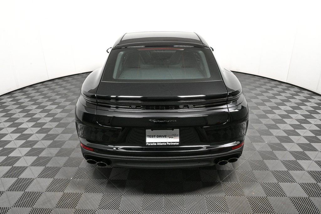 New 2026 Porsche Panamera image 30