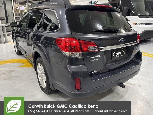 Used 2011 Subaru Outback 3.6R Limited w/ PWR Moonroof Pkg AWD/4WD image 4