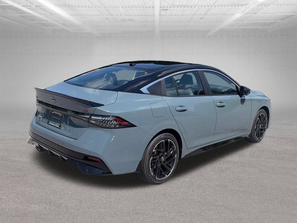New 2026 Nissan Sentra SR w/ SR Premium Package FWD image 11