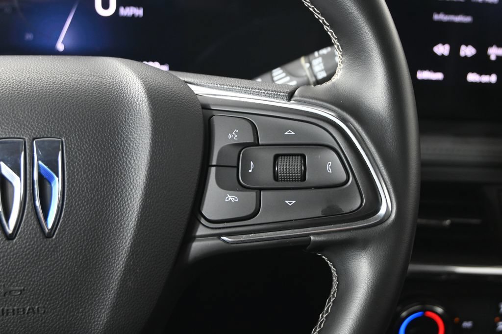 Used 2025 Buick Encore GX Preferred FWD image 35