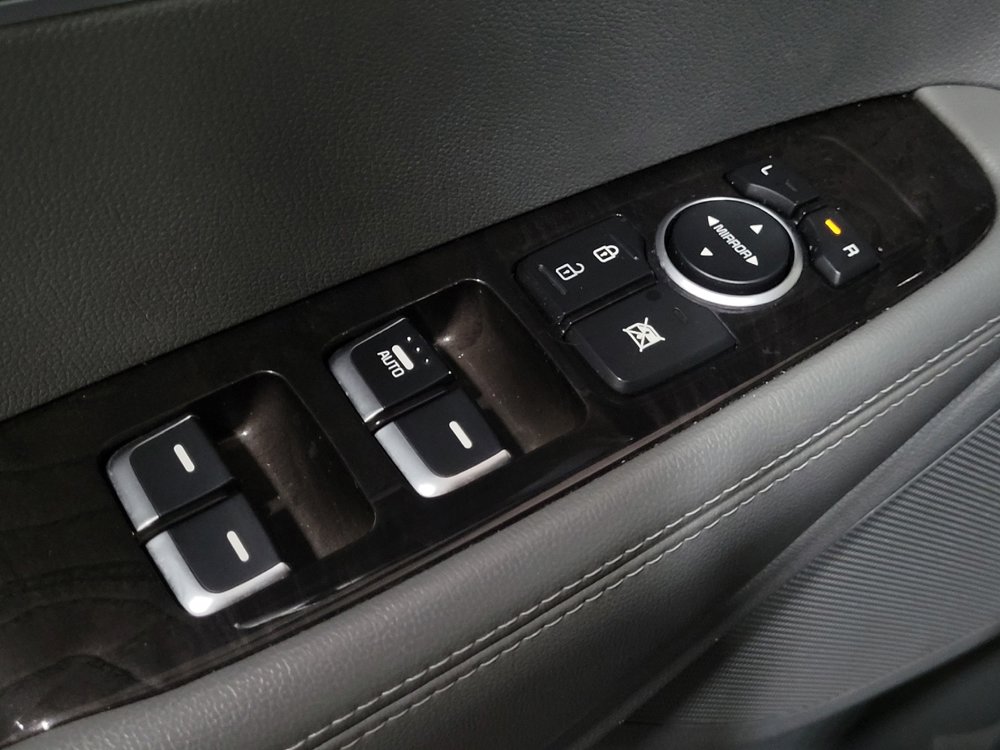 Used 2016 Kia Sorento EX image 27