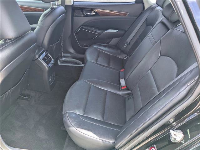Used 2017 Kia Cadenza Premium w/ Luxury Package image 19