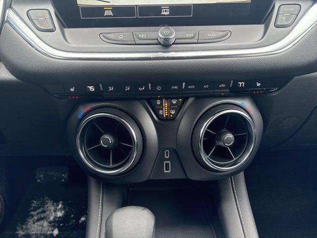 New 2026 Chevrolet Blazer LT w/ Midnight/Sport Edition image 34