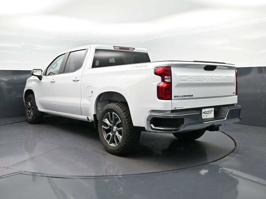 Used 2023 Chevrolet Silverado 1500 LT AWD/4WD image 5