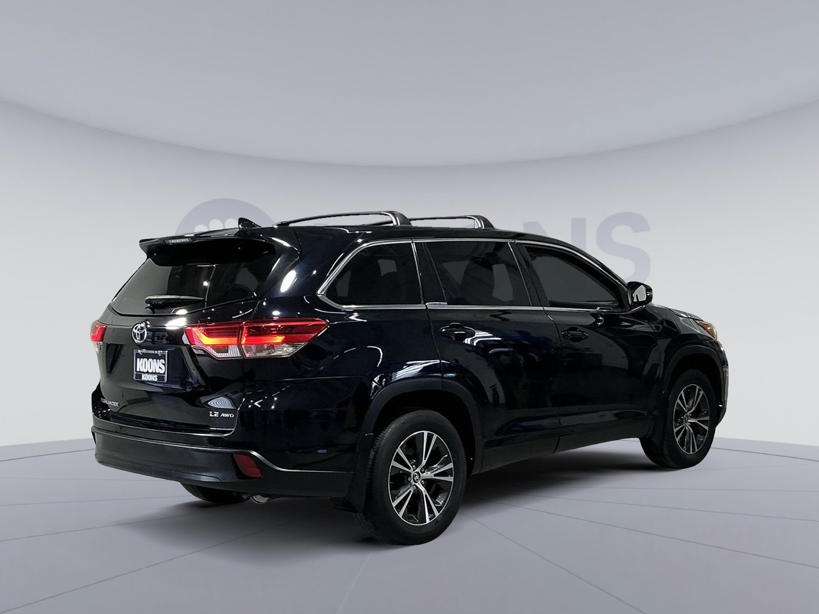 Used 2019 Toyota Highlander Plus image 16