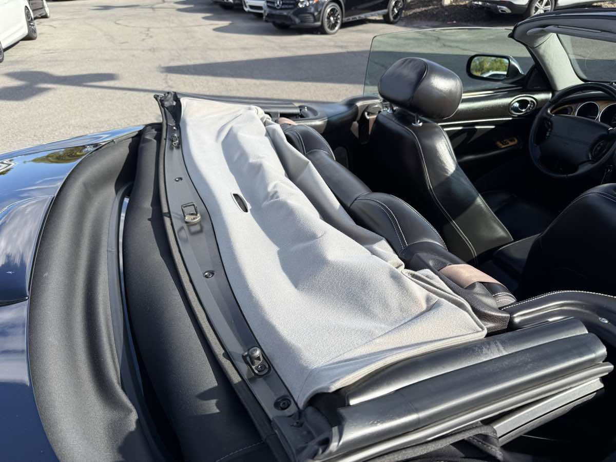 Used 2006 Jaguar XK8 Convertible image 18