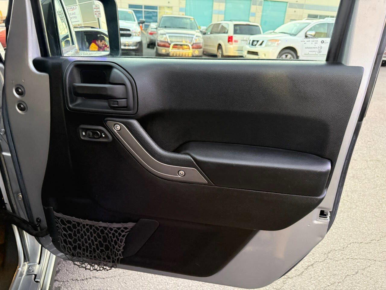 Used 2016 Jeep Wrangler Unlimited Sport image 39
