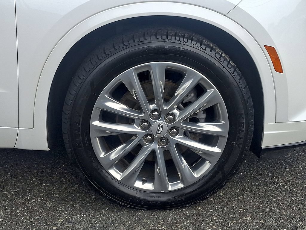 Used 2024 Cadillac XT6 Premium Luxury AWD/4WD image 11