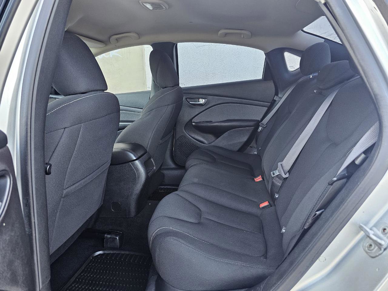 Used 2013 Dodge Dart SXT image 28