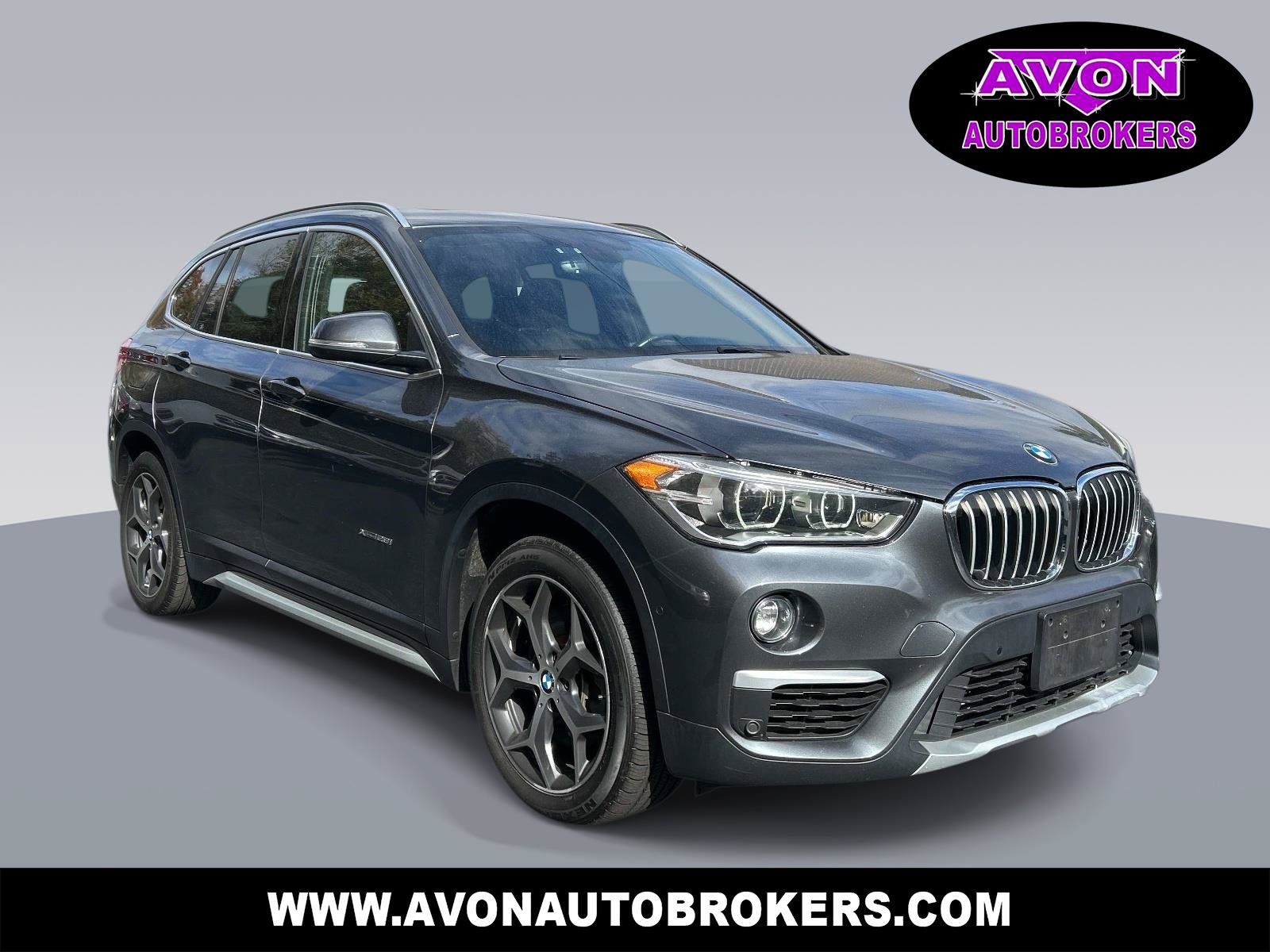 Used 2017 BMW X1 xDrive28i AWD/4WD image 1