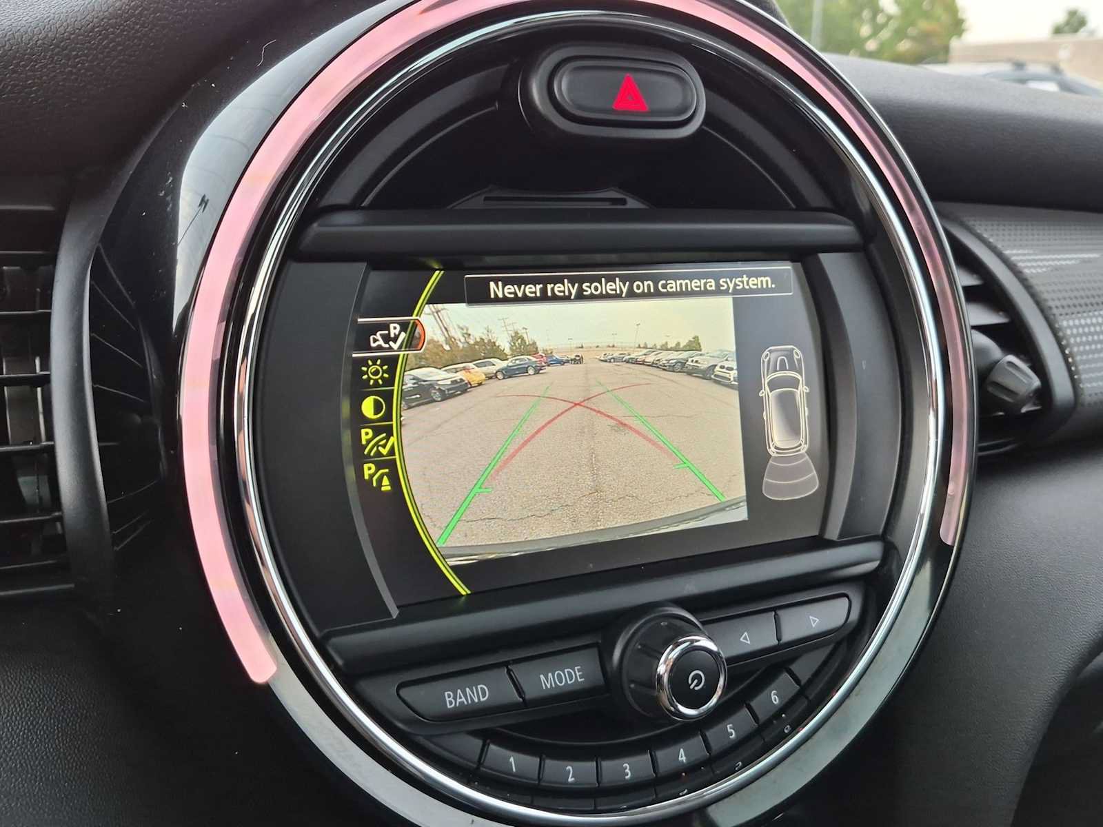 Used 2018 MINI Cooper 2-Door Hardtop FWD image 31