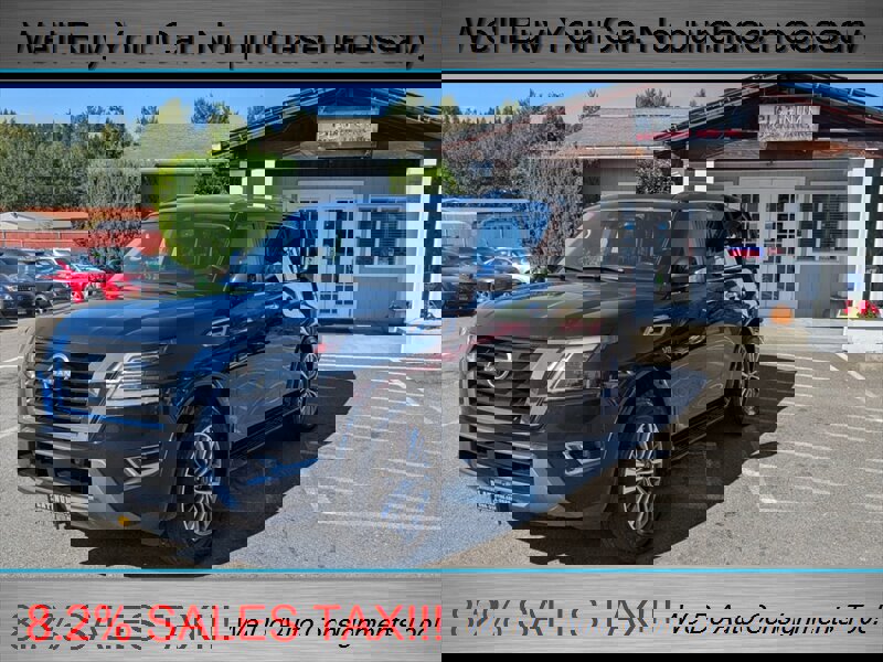 Used 2022 Nissan Armada SL w/ Captain's Chairs Package image 1