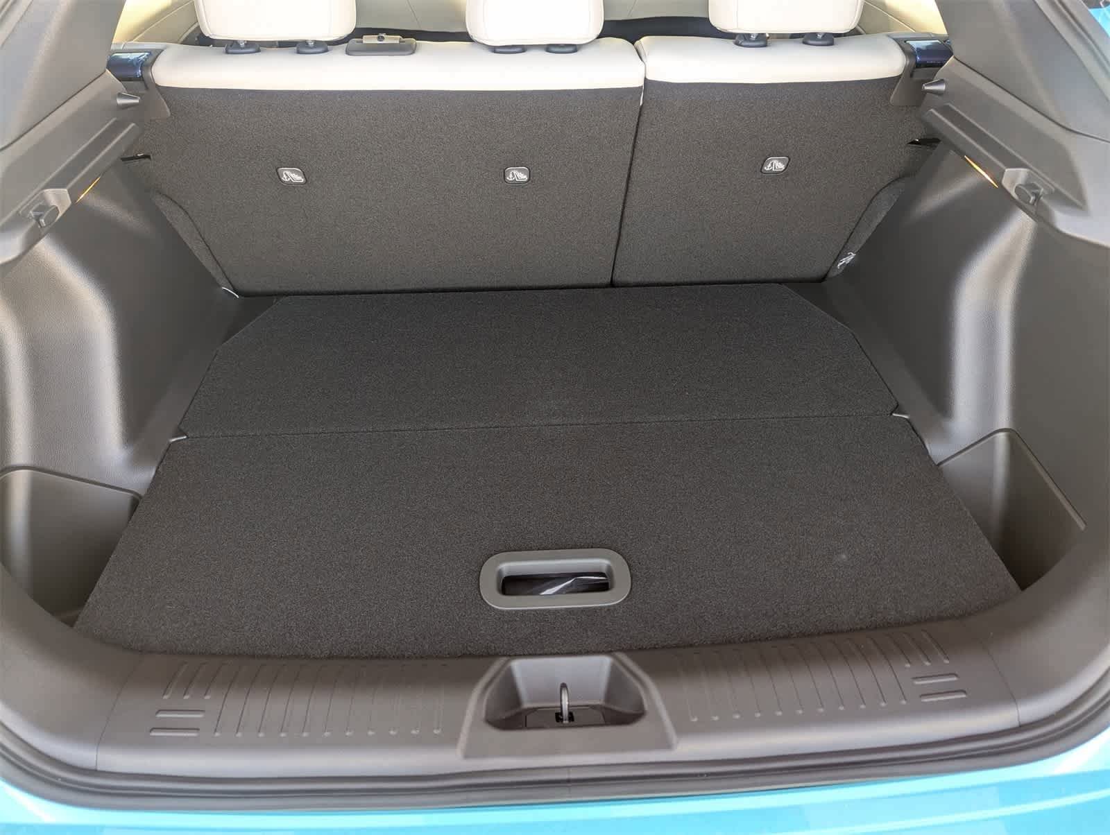 New 2026 Nissan Leaf SV+ w/ Floor Mat Package (SV+) FWD image 11