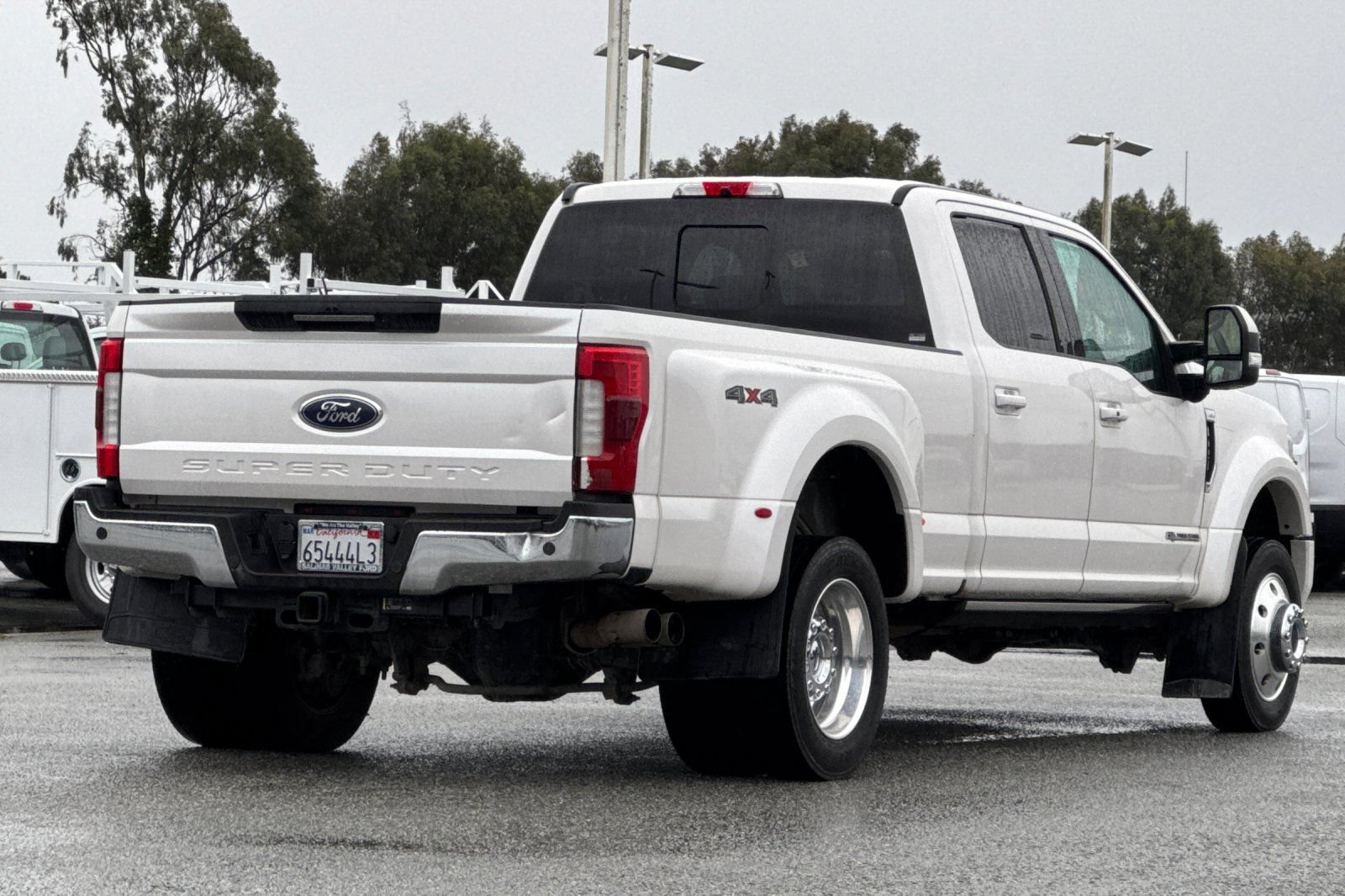 Used 2019 Ford F450 Lariat w/ Lariat Ultimate Package AWD/4WD image 4