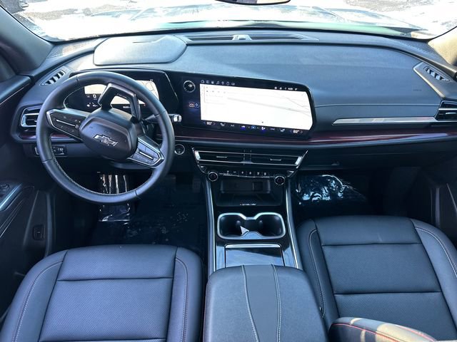 Used 2025 Chevrolet Traverse Z71 image 19