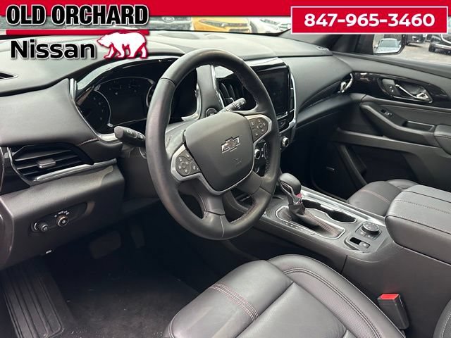 Used 2023 Chevrolet Traverse RS AWD/4WD image 16