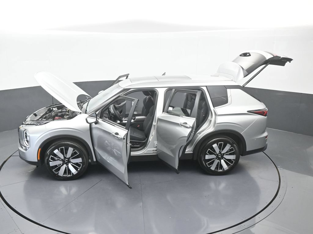 New 2026 Mitsubishi Outlander SE FWD image 73
