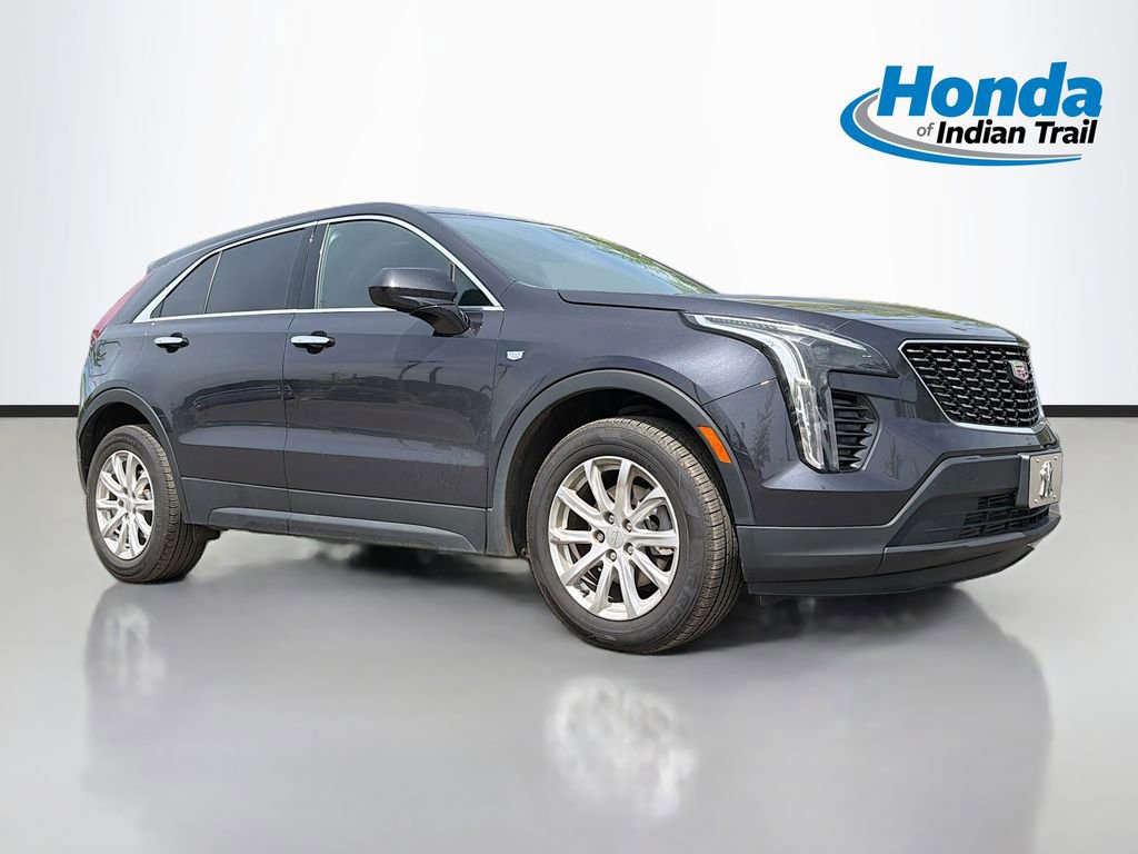 Used 2023 Cadillac XT4 Luxury image 1