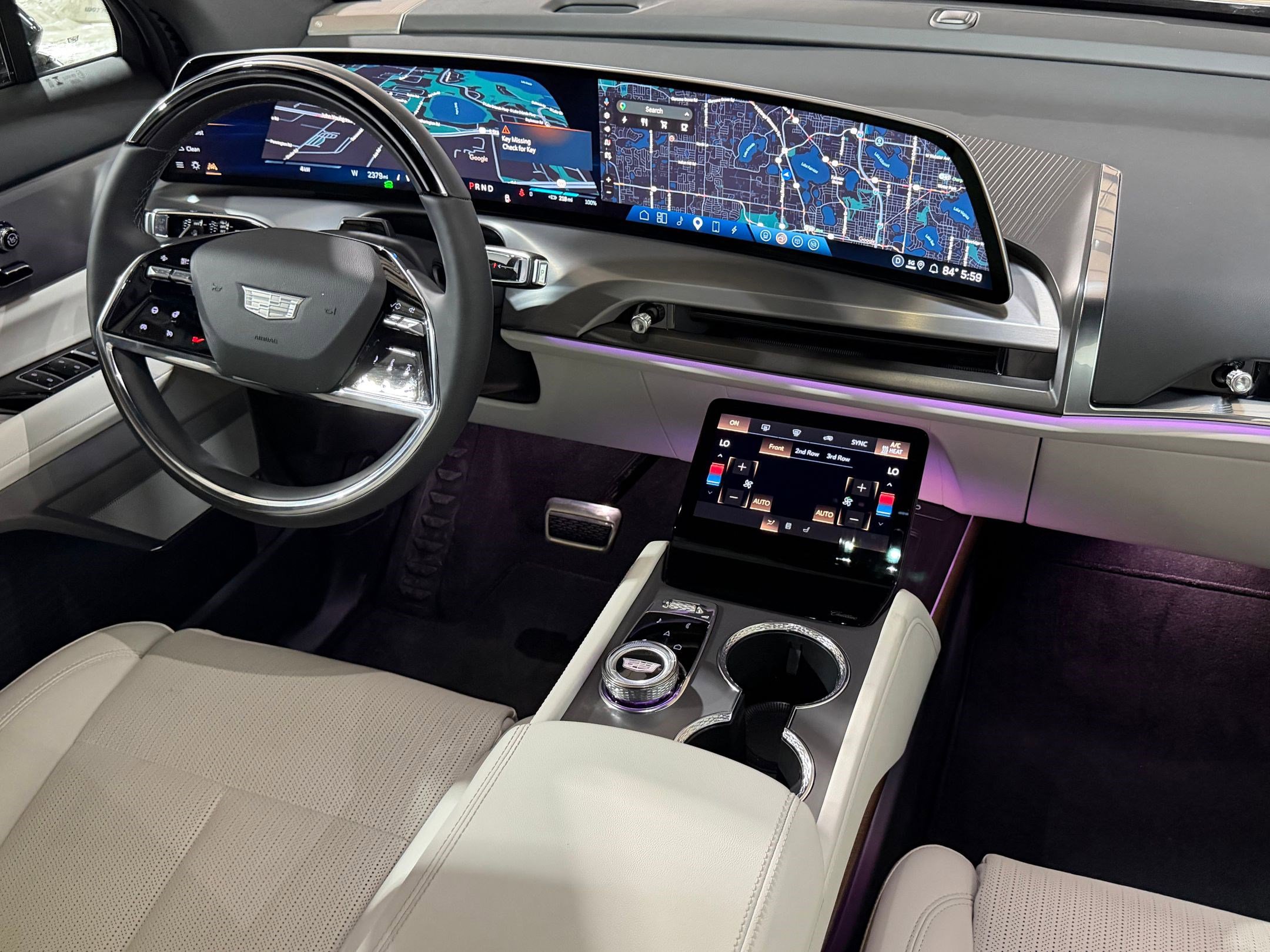 New 2026 Cadillac Vistiq Luxury AWD/4WD image 4