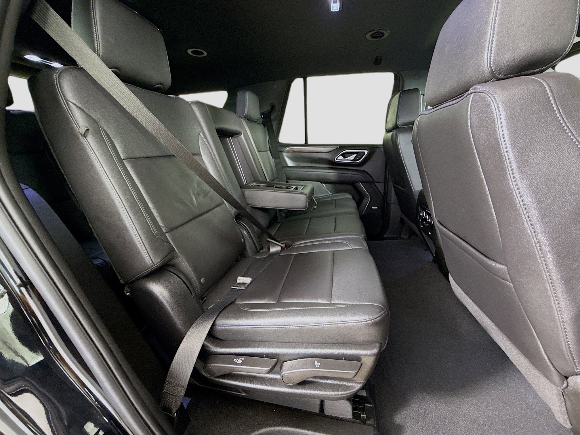 Used 2023 Chevrolet Tahoe Z71 AWD/4WD image 29