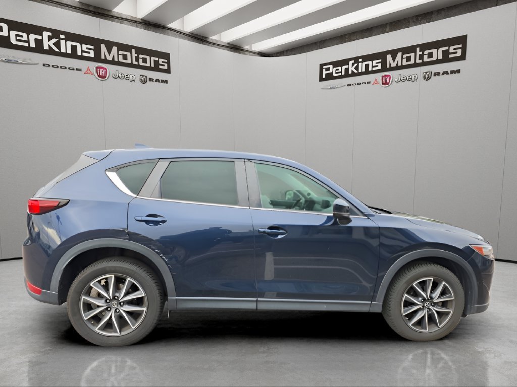Used 2018 MAZDA CX-5 Touring w/ Preferred Equipment Package FWD image 6