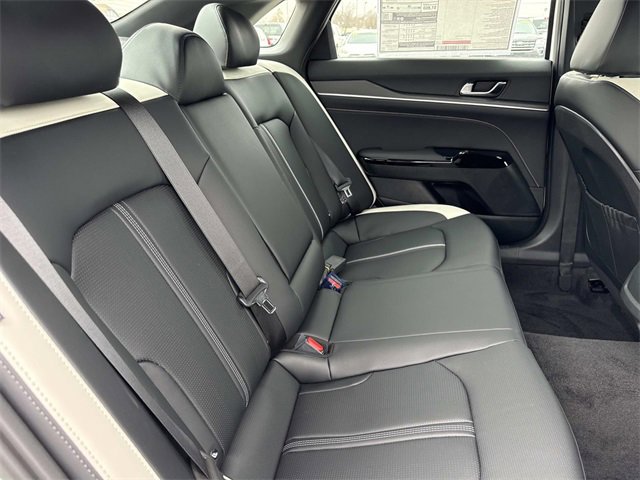 New 2026 Kia K5 GT-Line image 17