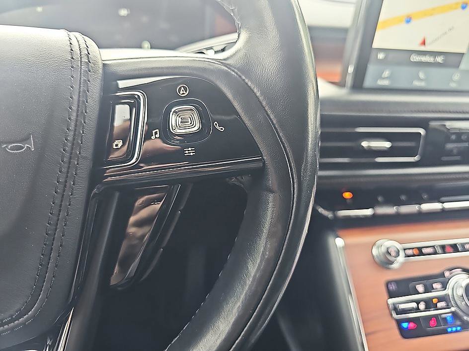 Used 2020 Lincoln Aviator Reserve w/ Elements Package Plus AWD/4WD image 22