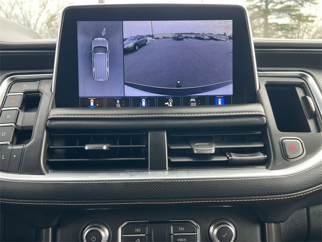 Used 2021 GMC Yukon AT4 w/ AT4 Premium Package image 12