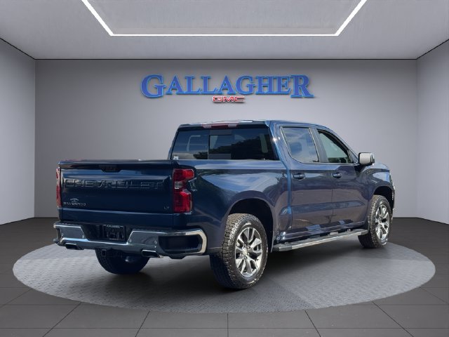 Used 2022 Chevrolet Silverado 1500 LT AWD/4WD image 4