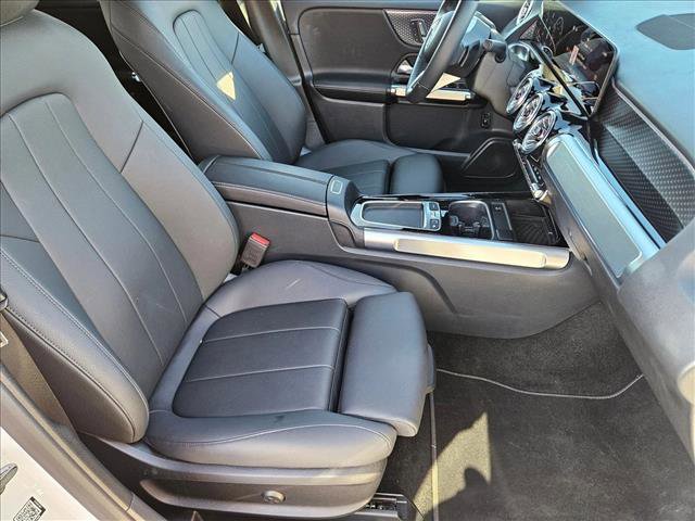Certified 2025 Mercedes-Benz GLB 250 image 19