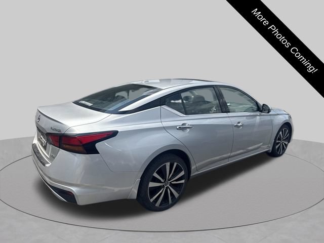 Used 2021 Nissan Altima 2.5 Platinum AWD/4WD image 5