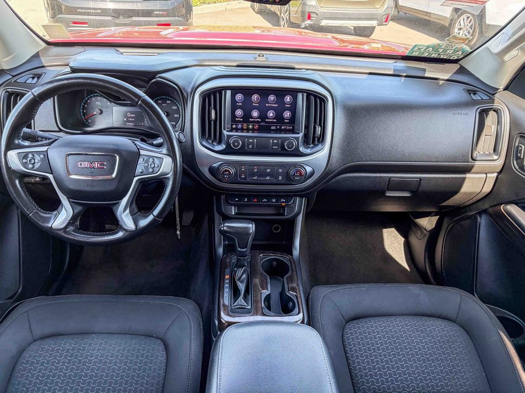 Used 2020 GMC Canyon SLE w/ Driver Alert Package image 16