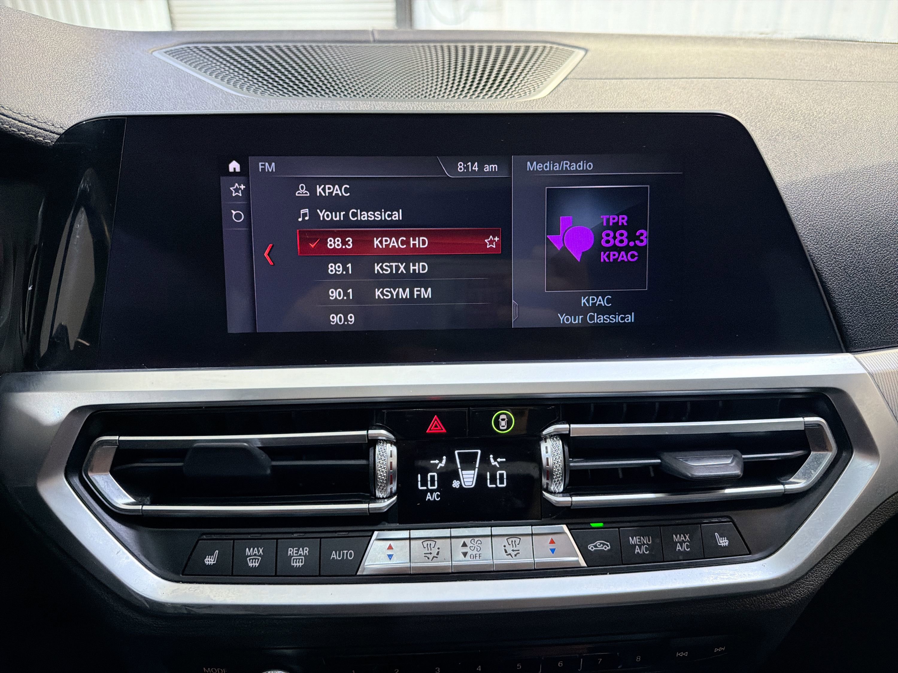 Used 2020 BMW 330i Sedan w/ M Sport Package RWD image 16