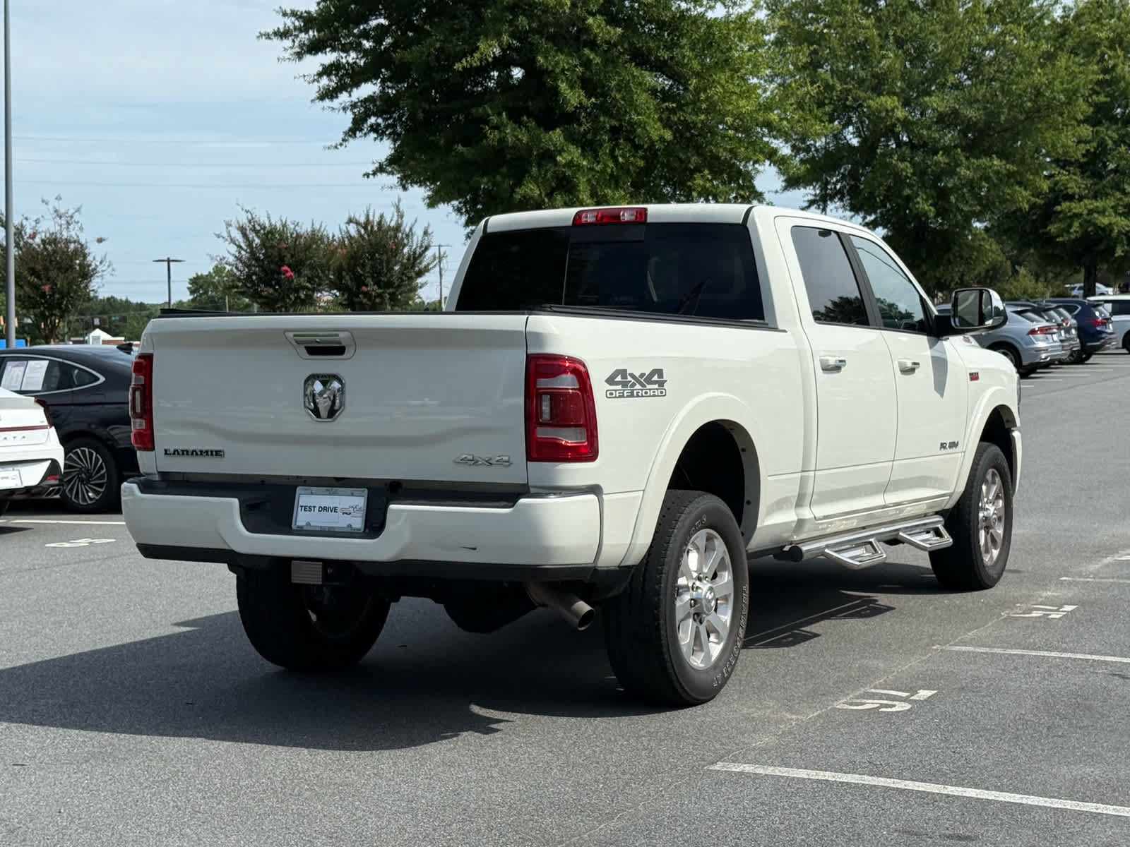 Used 2022 RAM 2500 Laramie AWD/4WD image 5