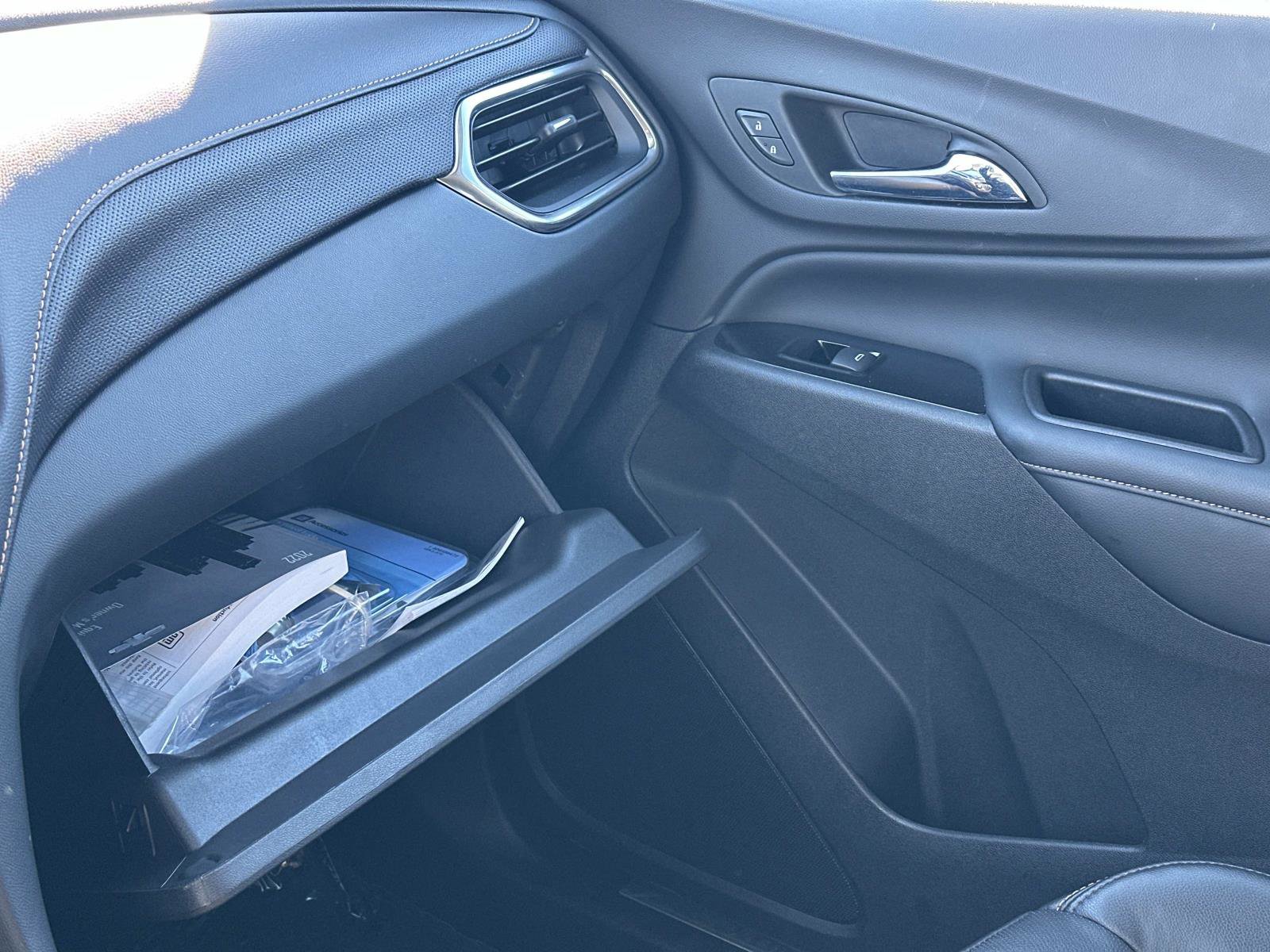 Certified 2022 Chevrolet Equinox Premier w/ LPO, Floor Liner Package image 31