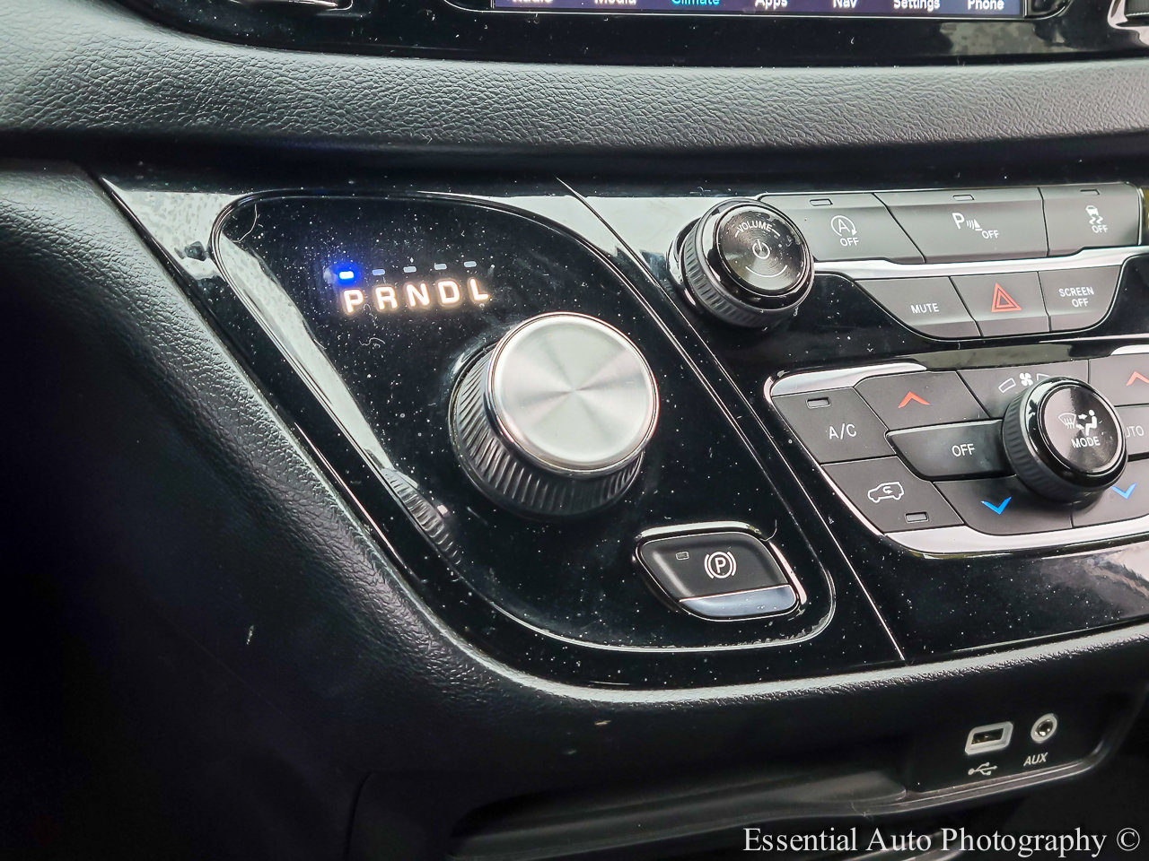 Used 2018 Chrysler Pacifica Touring Plus image 24