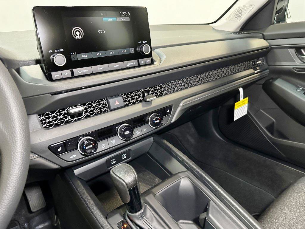 New 2025 Honda Accord SE image 19