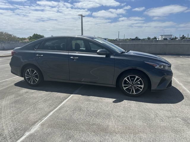 Used 2024 Kia Forte LXS FWD image 14