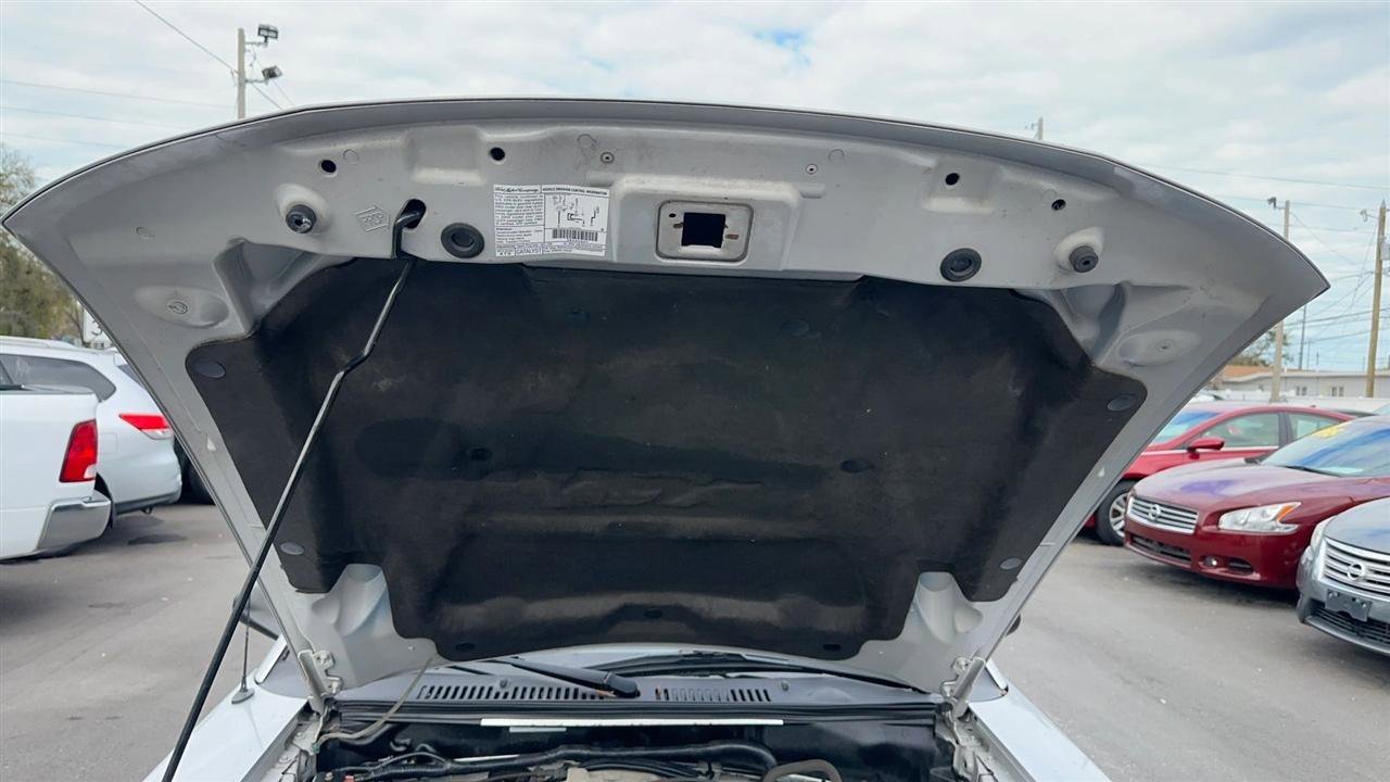 Used 2003 Ford Mustang Convertible image 33