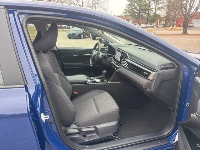 Used 2025 Toyota Camry LE image 15