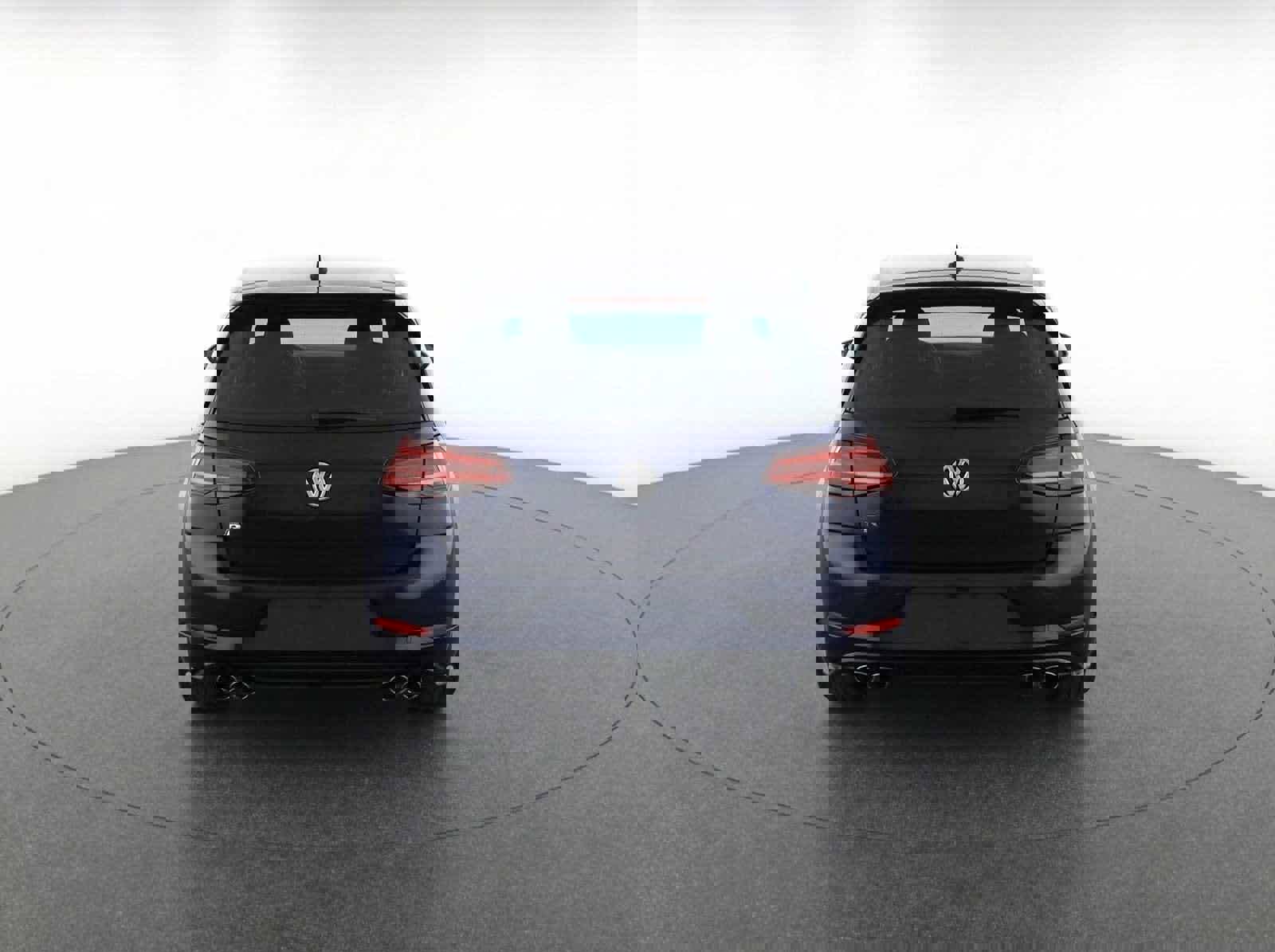 Used 2019 Volkswagen Golf R 4-Door image 10