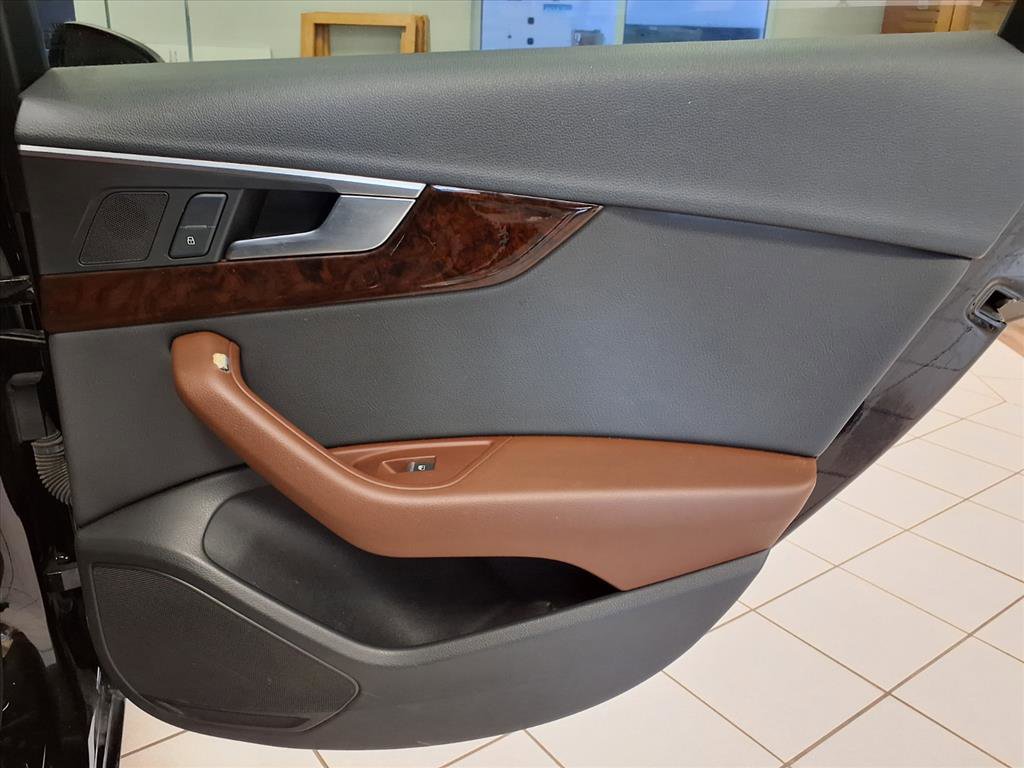 Used 2019 Audi A4 2.0T Premium w/ Convenience Package image 13