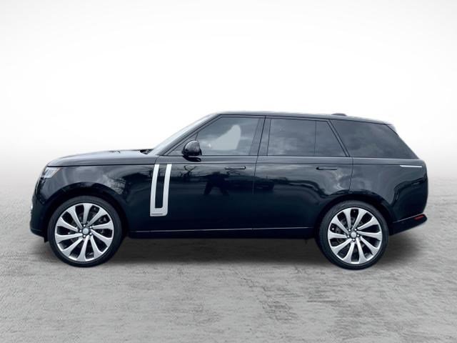 Used 2023 Land Rover Range Rover Autobiography image 8
