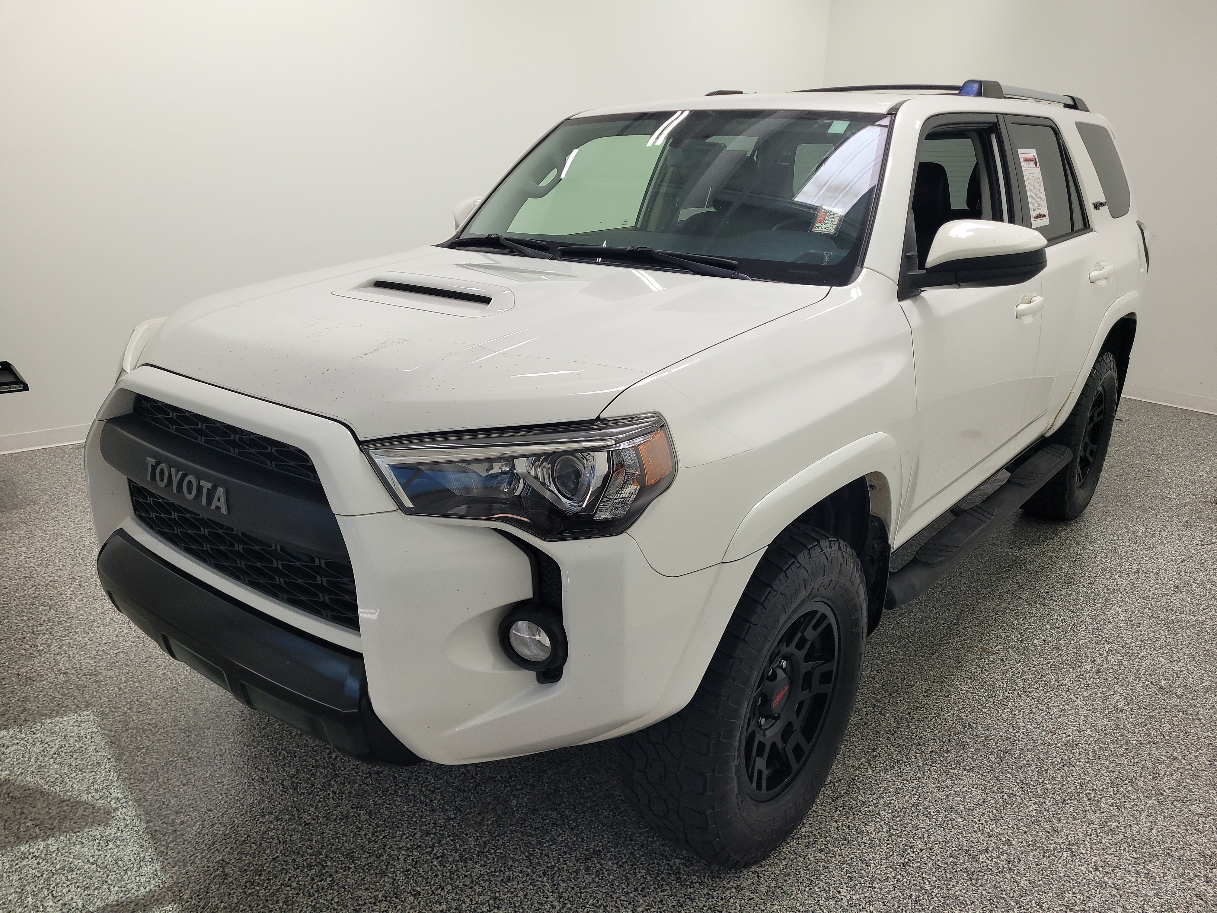 Used 2018 Toyota 4Runner TRD Pro AWD/4WD image 2