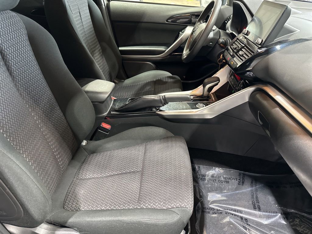 Used 2023 Mitsubishi Eclipse Cross LE AWD/4WD image 19