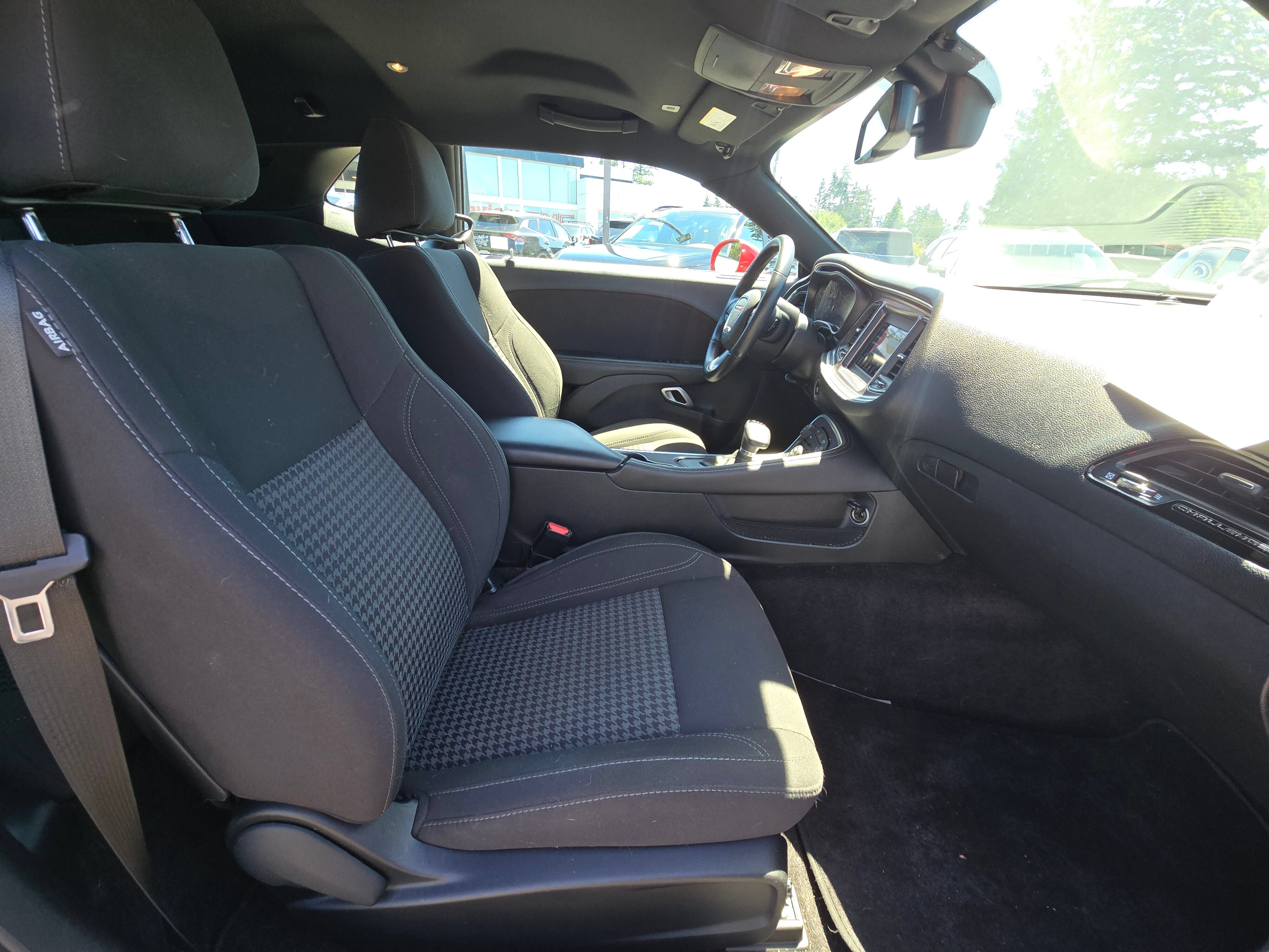 Used 2018 Dodge Challenger SXT w/ Blacktop Package RWD image 11