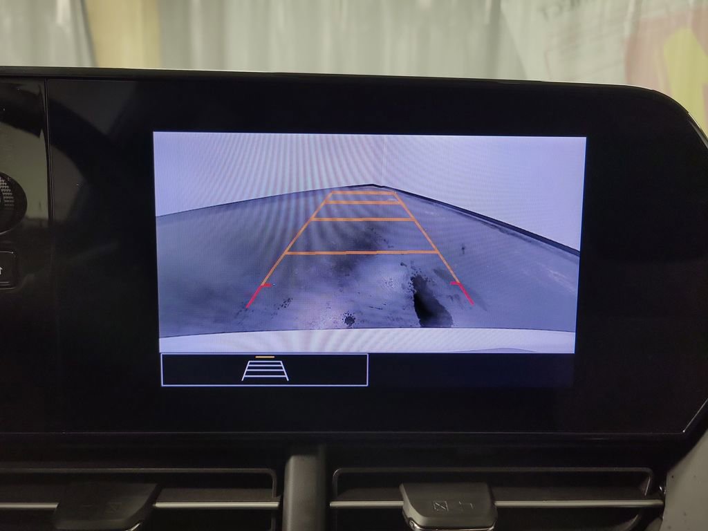 Used 2025 Chevrolet Trax LS w/ LS Convenience Package image 20