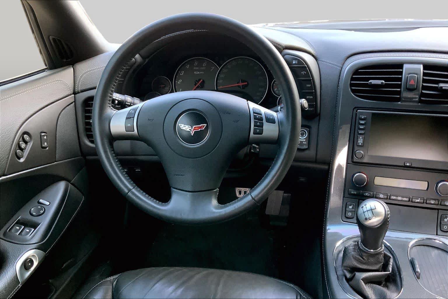 Used 2009 Chevrolet Corvette Z06 w/ Preferred Equipment Group RWD image 5