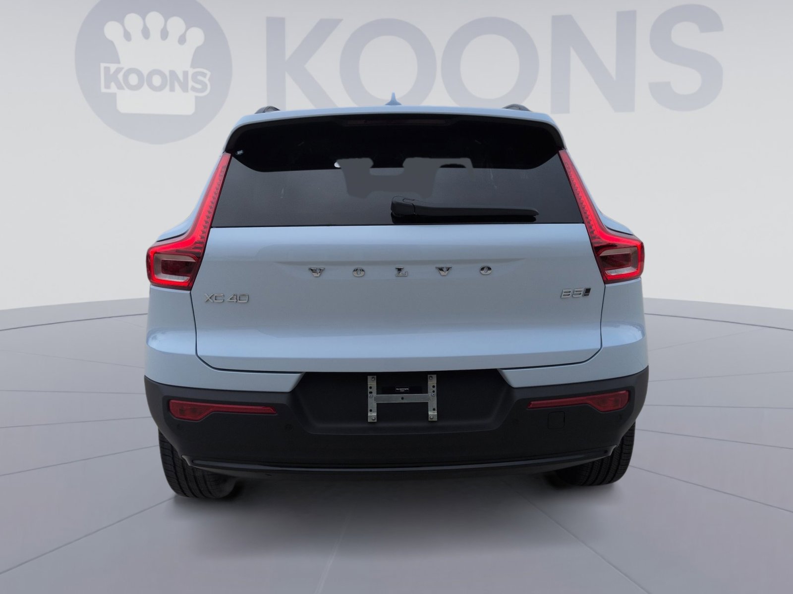 New 2026 Volvo XC40 B5 Plus w/ Protection Package Premier image 5